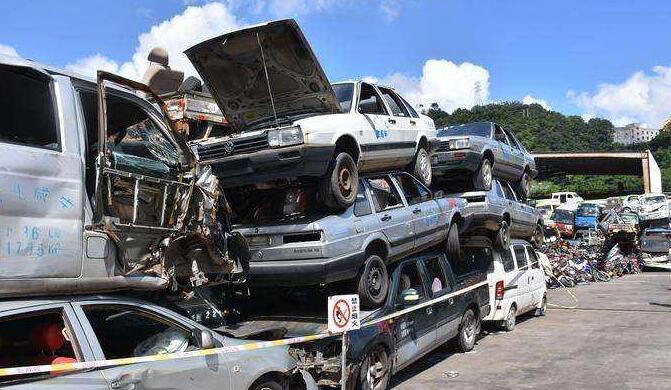 火烧车强制报废标准:确保道路安全与公共利益 火烧车强制报废标准:确保道路安全与公共利益